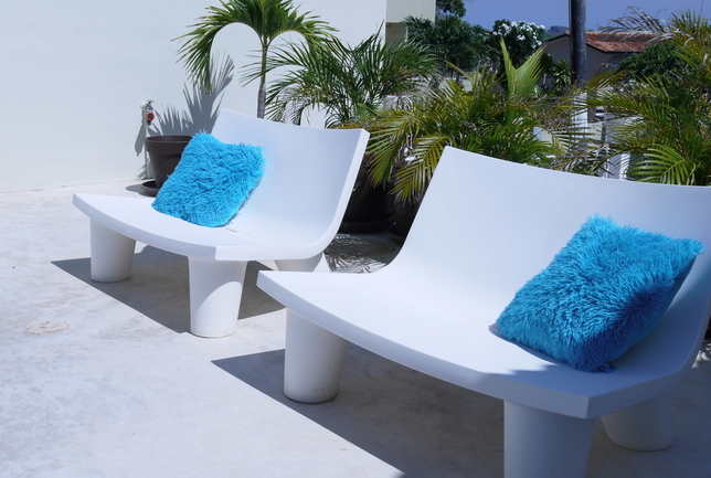 Preview a b pool relax couches villa breeze curacao