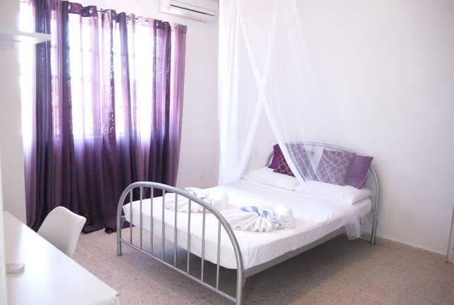 Preview c bedroom 2 purple romance villa breeze curacao   