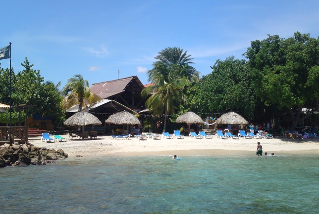 Preview 1 het strand van hookshut hoort bij het resort